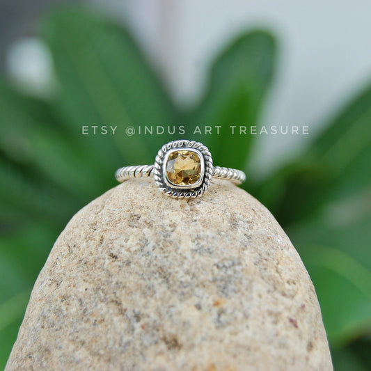 Citrine Twisted Band Ring