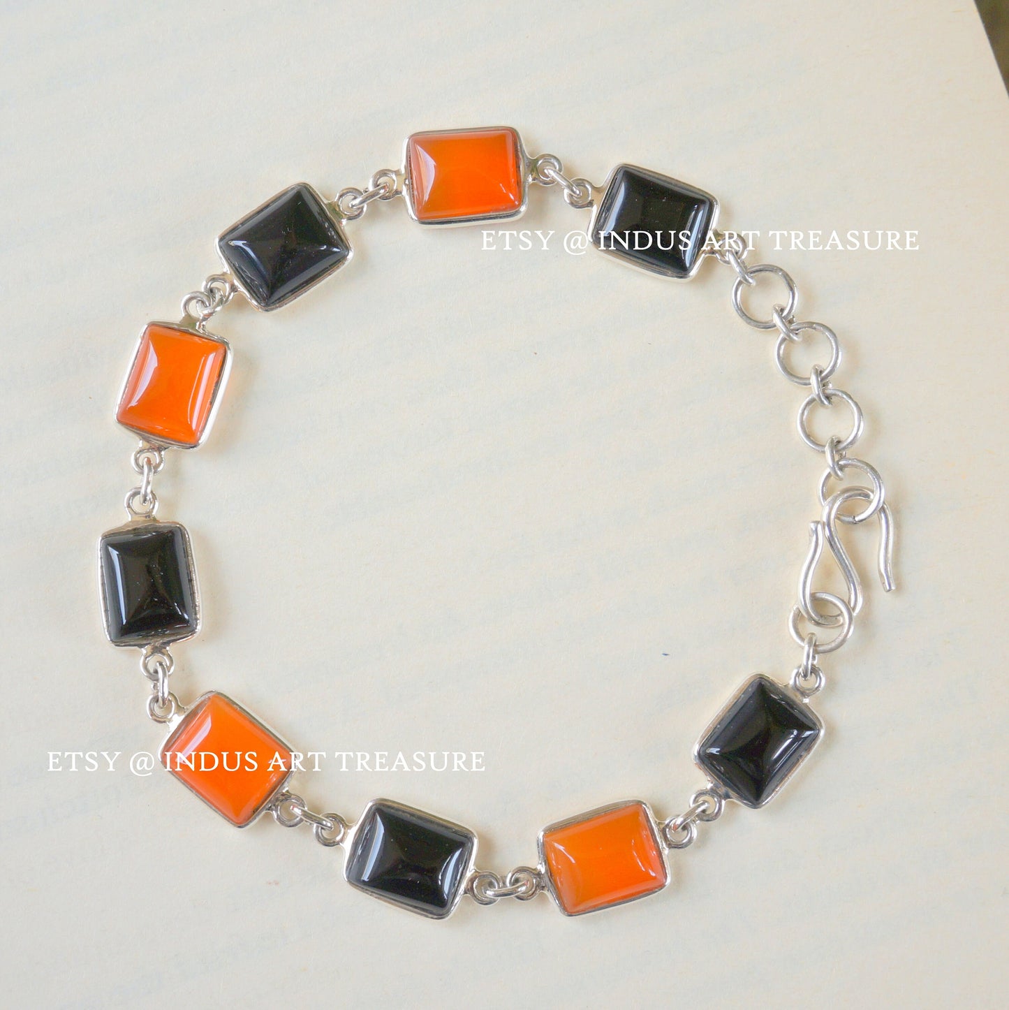 Carnelian & Black Onyx Bracelet