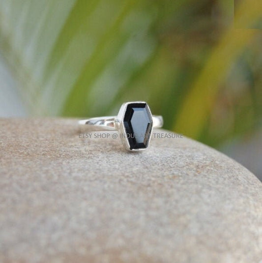 Natural Black Onyx Coffin Ring,
