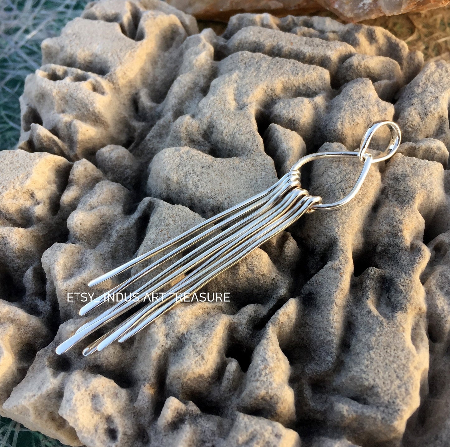 925 Sterling Silver Raindrop Pendant